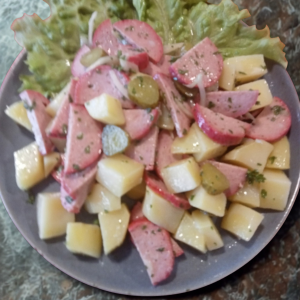 Salade de Cervelas (environ 250g)