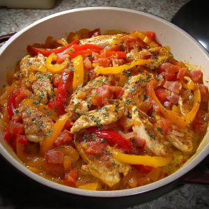 Poulet basquaise (250g la part environ)
